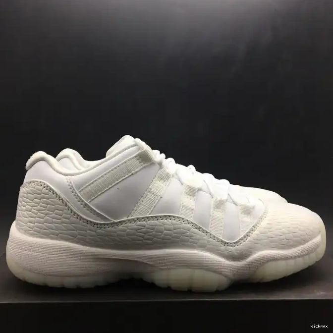 Cheap MAX Heiress Low White Air 11 Frost 897331-100 Jordan 0408